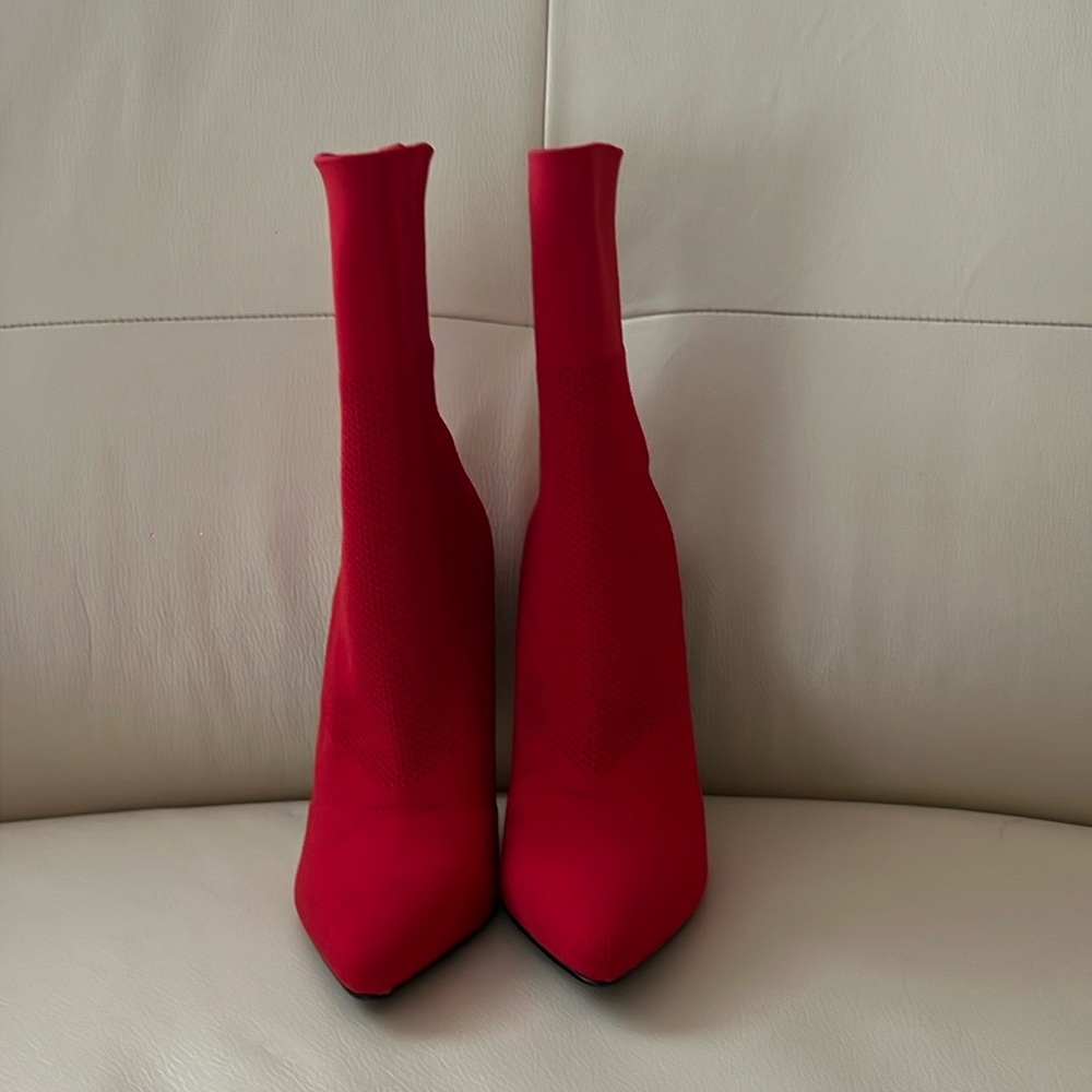 They Have Only Been Worn Once And Are In Impeccab… - image 3